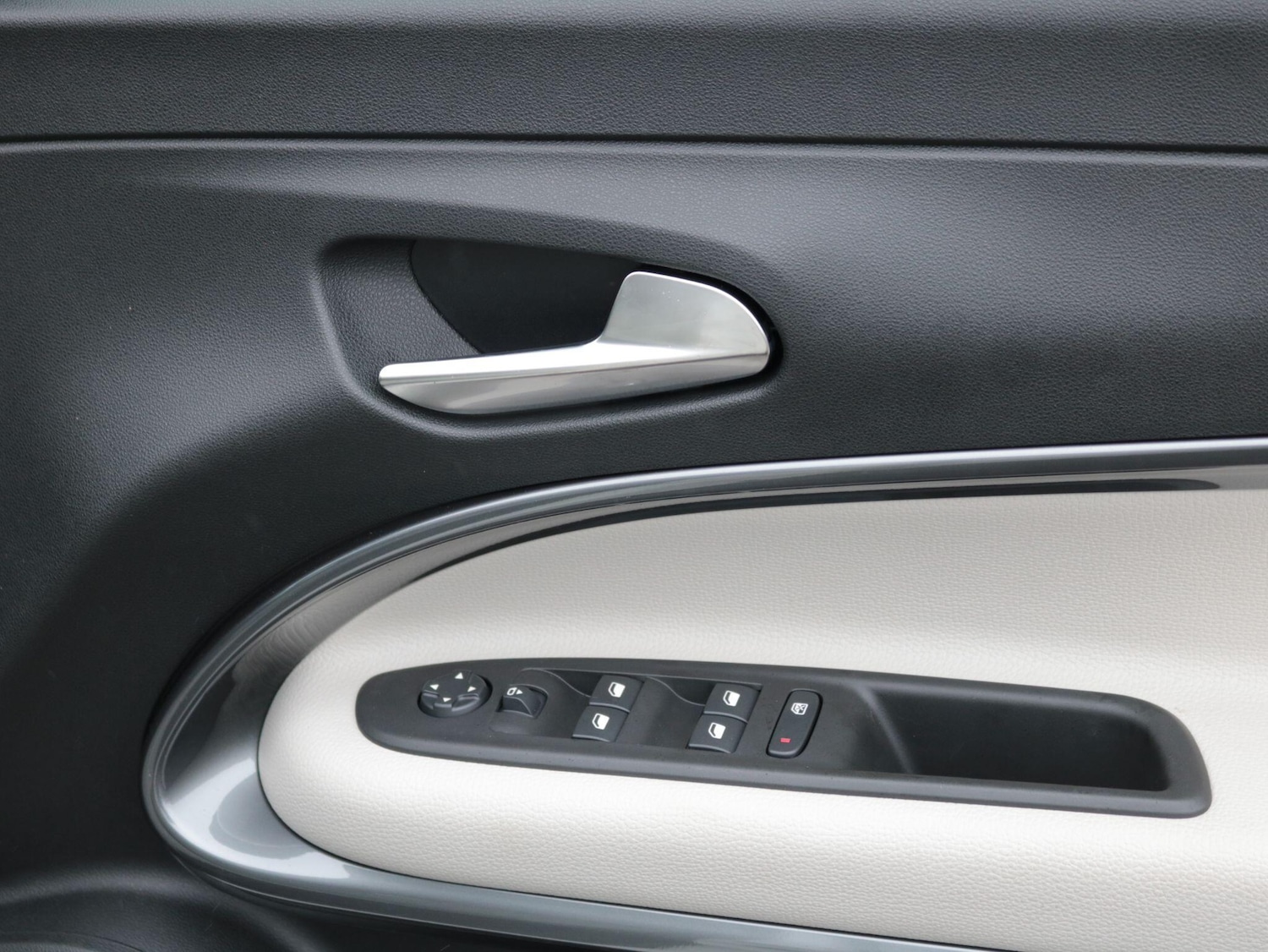 Used Fiat 600 2025 for sale - 77109103: Photo 28