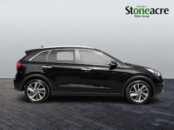 Used Kia Niro 2017 for sale - 79540473: Photo