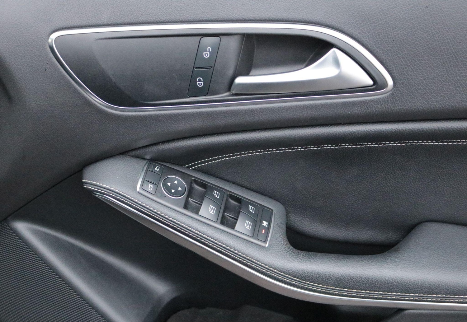 Used Mercedes-Benz A-Class 2017 for sale - 77977893: Photo 26