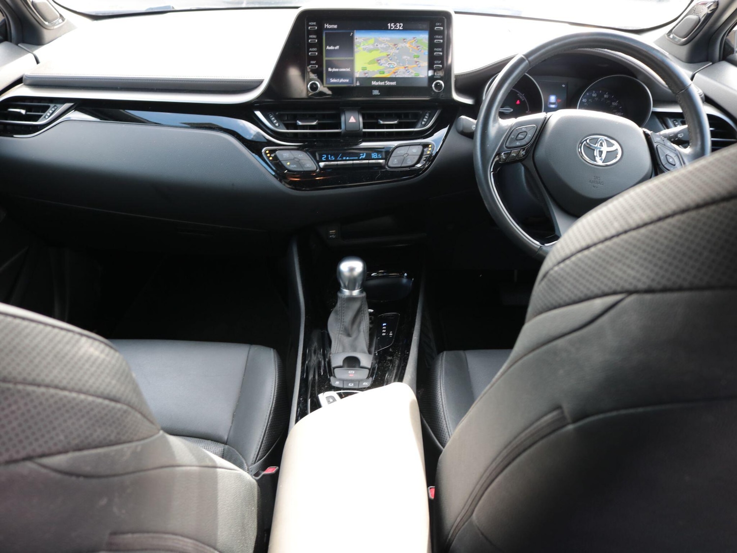 Used Toyota C-HR 2022 for sale - 76337145: Photo 14