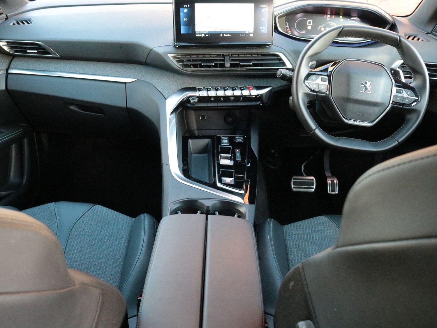 Used Peugeot 3008 2023 for sale - 76765596: Photo 14