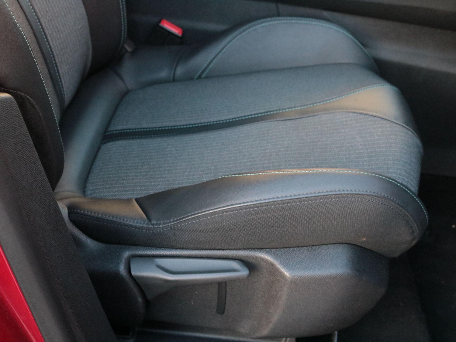 Used Peugeot 3008 2023 for sale - 76765596: Photo 28