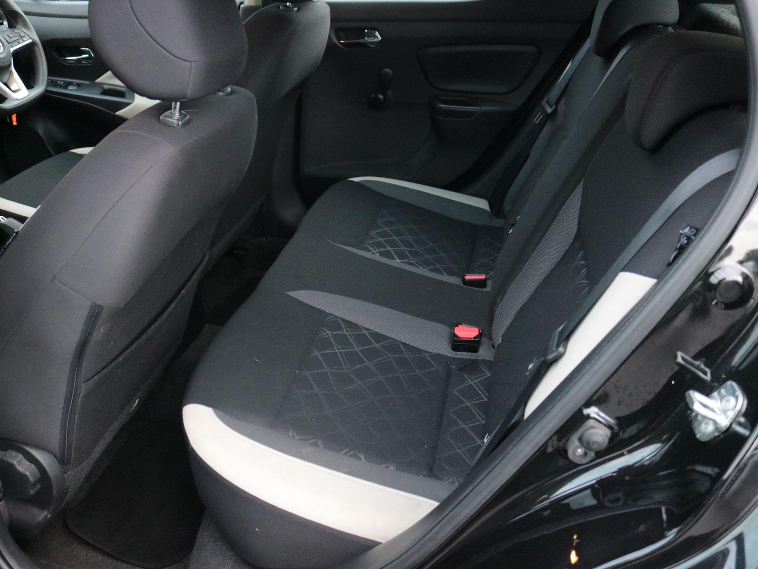 Used Nissan Micra 2020 for sale - 77290519: Photo 25