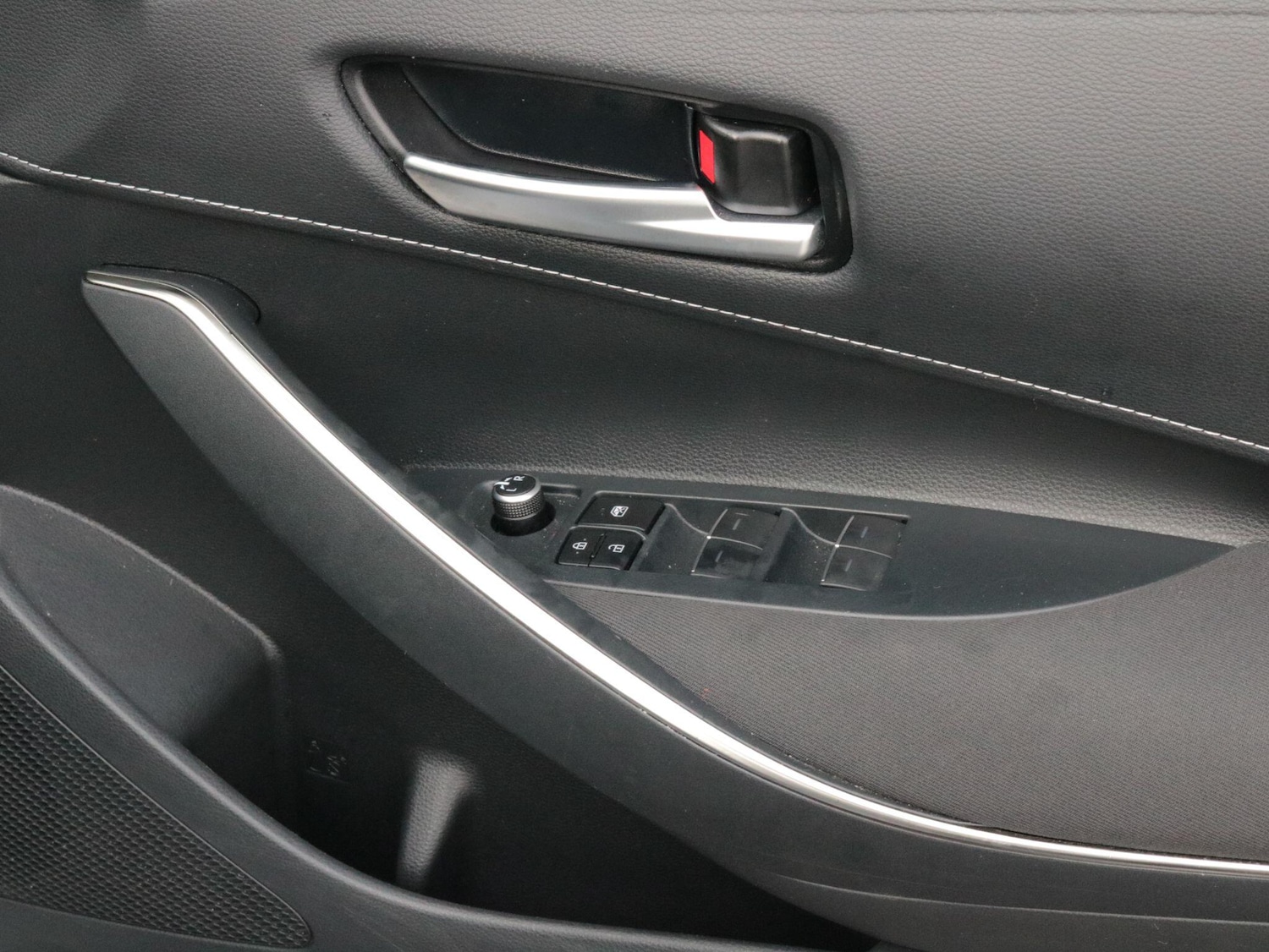 Used Toyota Corolla for sale - 77290873: Photo 25