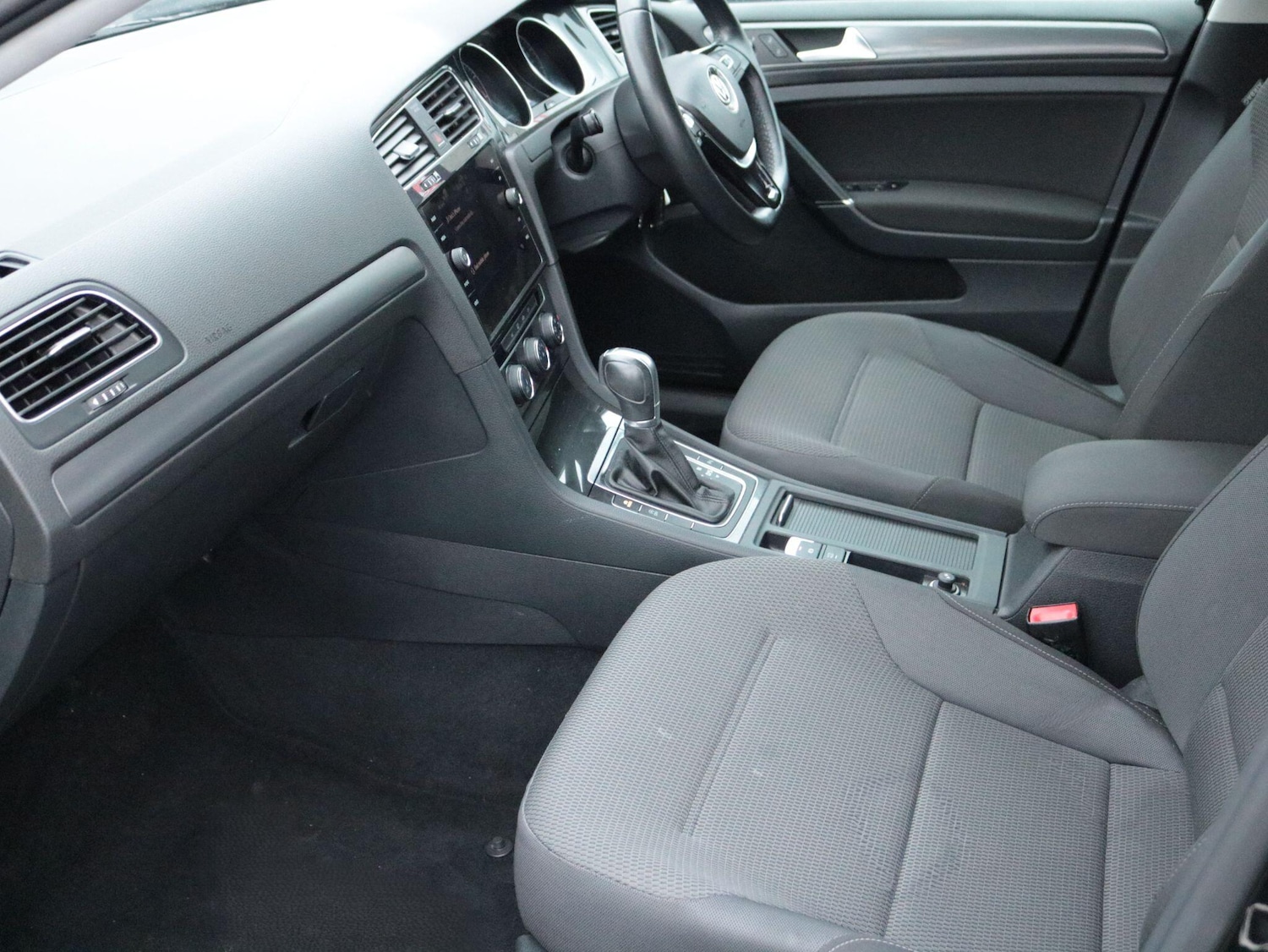 Used Volkswagen Golf for sale - 77344201: Photo 15