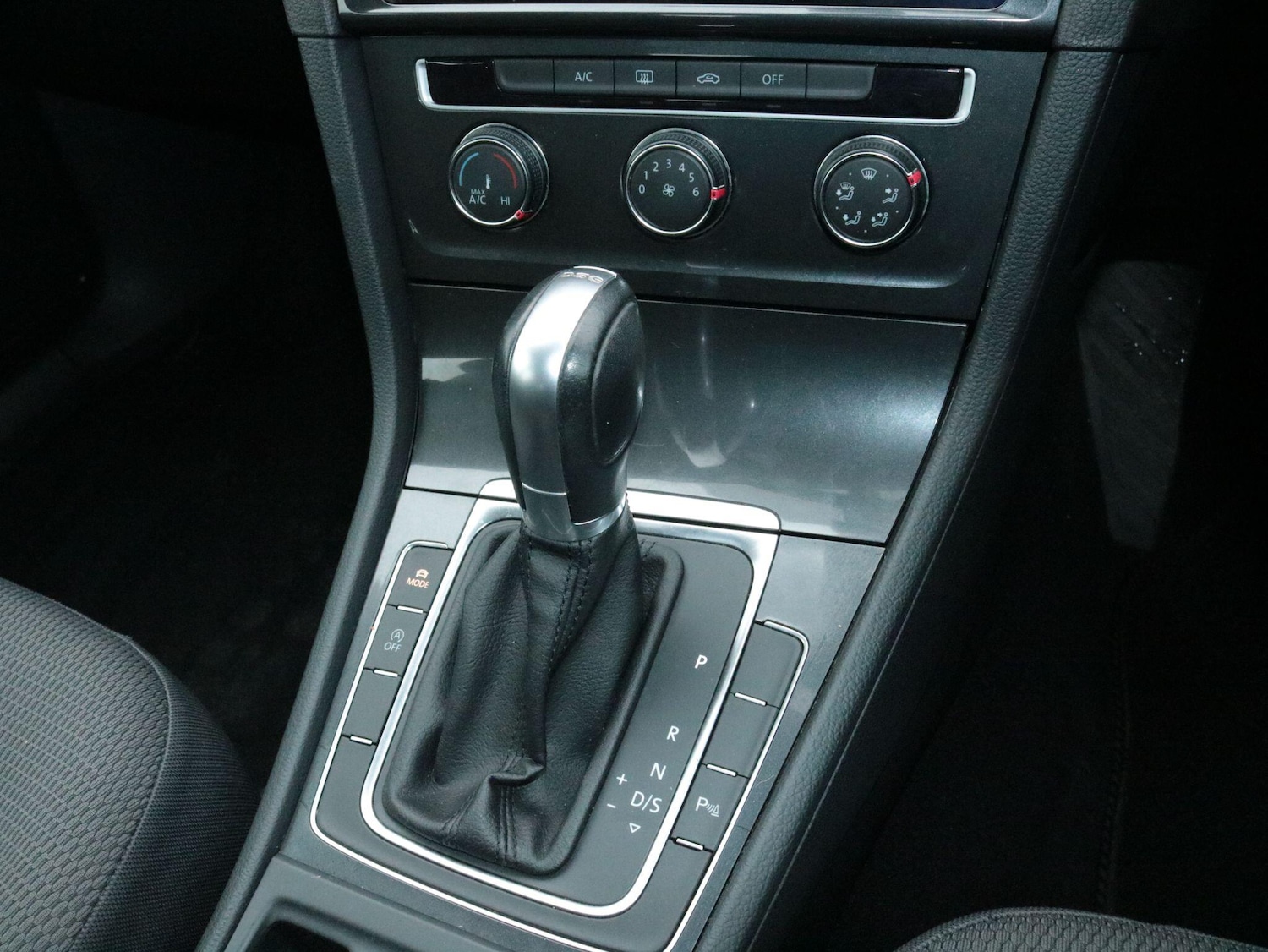 Used Volkswagen Golf for sale - 77344201: Photo 22