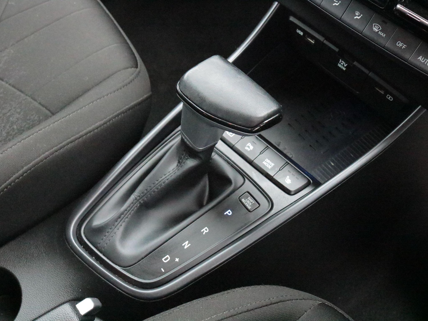 Used Hyundai BAYON 2023 for sale - 77710210: Photo 23