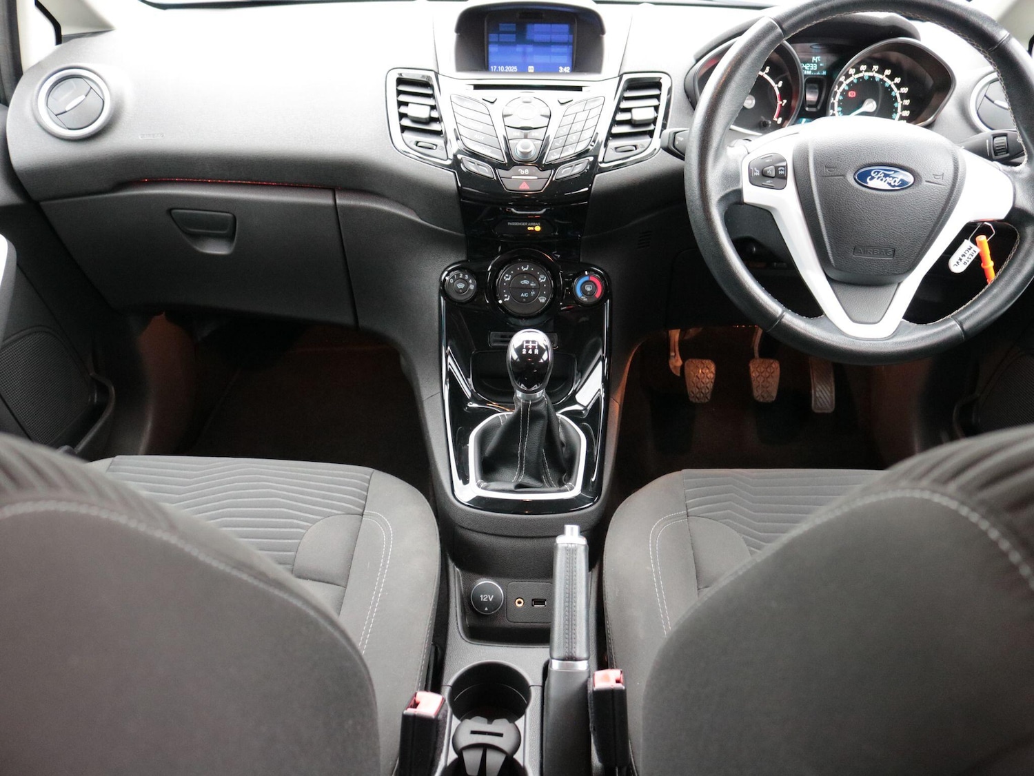 Used Ford Fiesta 2016 for sale - 76327187: Photo 14