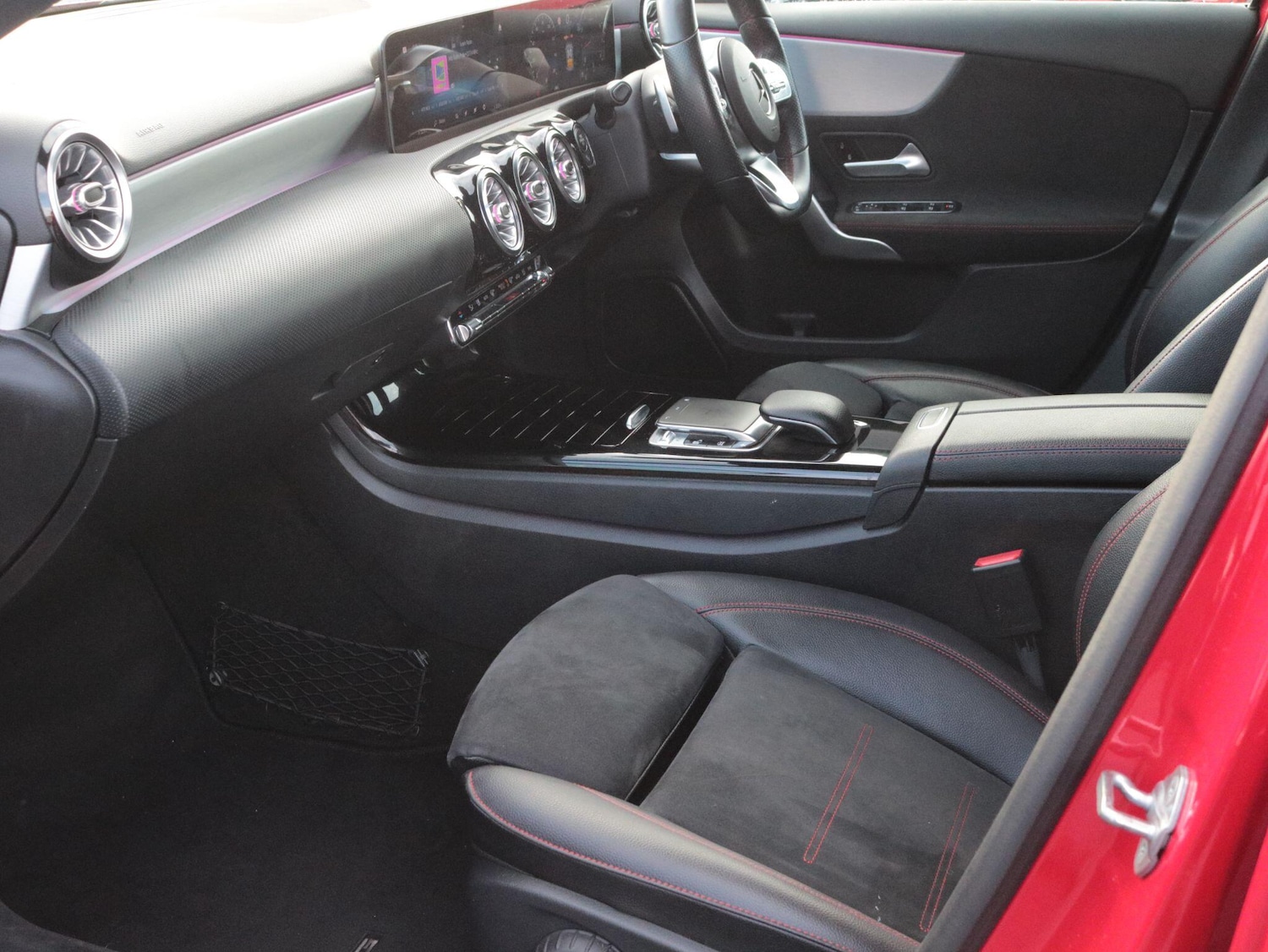 Used Mercedes-Benz A-Class 2018 for sale - 77091921: Photo 15