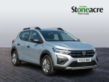 (22) - Stepway Essential TCe 90 5-Door