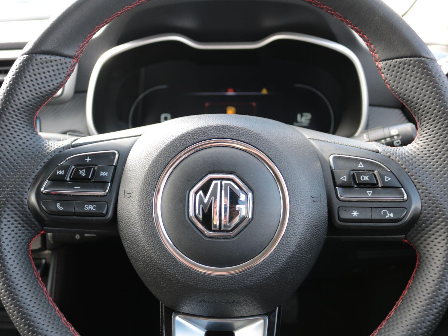 Used MG MG ZS 2024 for sale - 76307587: Photo 17