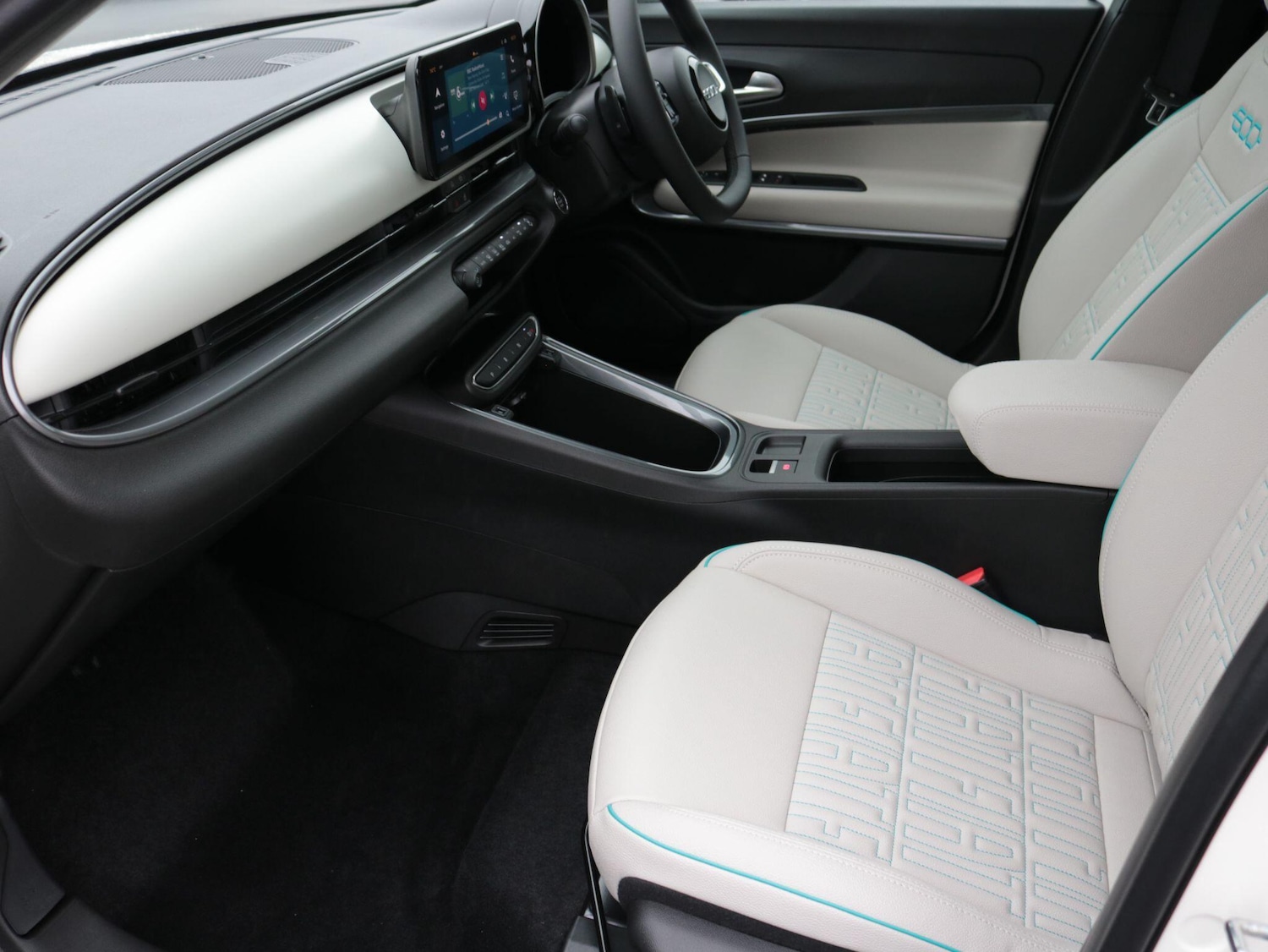 Used Fiat 600 2025 for sale - 76381151: Photo 16