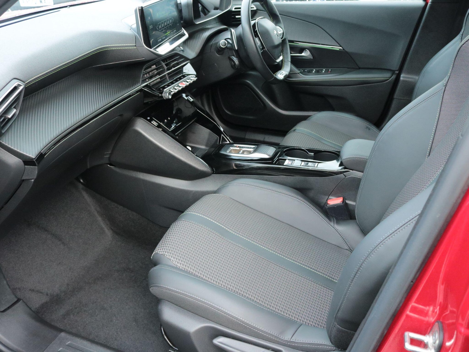 Used Peugeot 2008 2023 for sale - 77537241: Photo 18