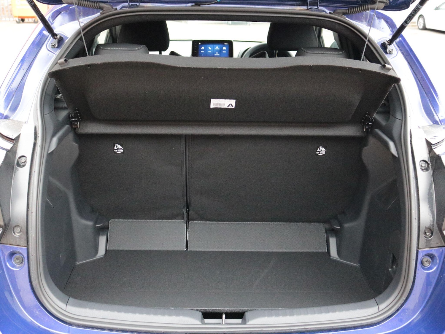 Used Mazda Mazda2 HYBRID 2025 for sale - 76913391: Photo 12