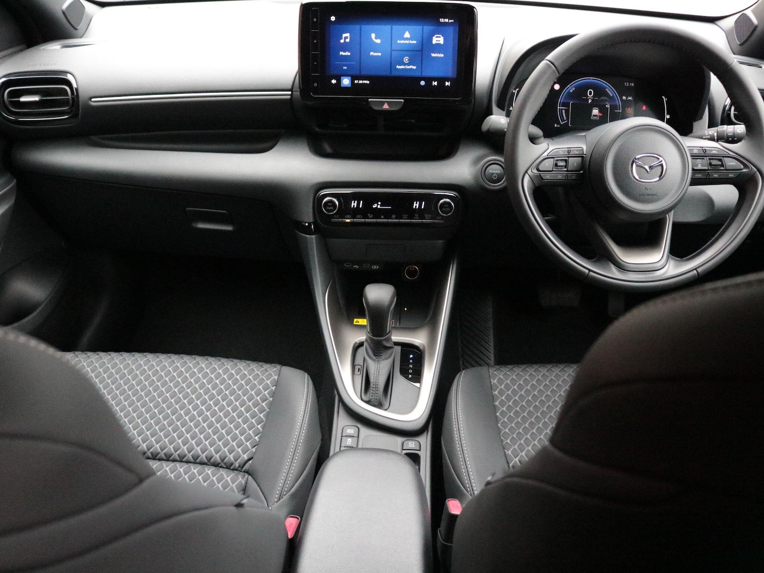 Used Mazda Mazda2 HYBRID 2025 for sale - 76913391: Photo 14