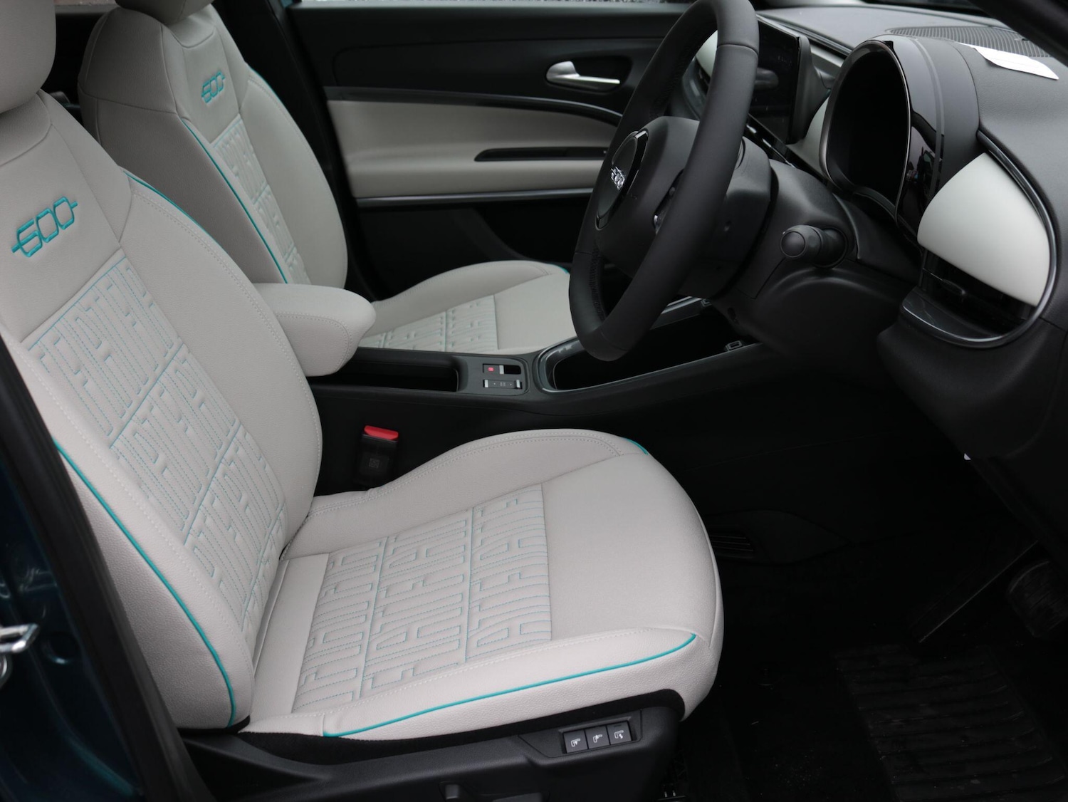 Used Fiat 600 2025 for sale - 76899382: Photo 14