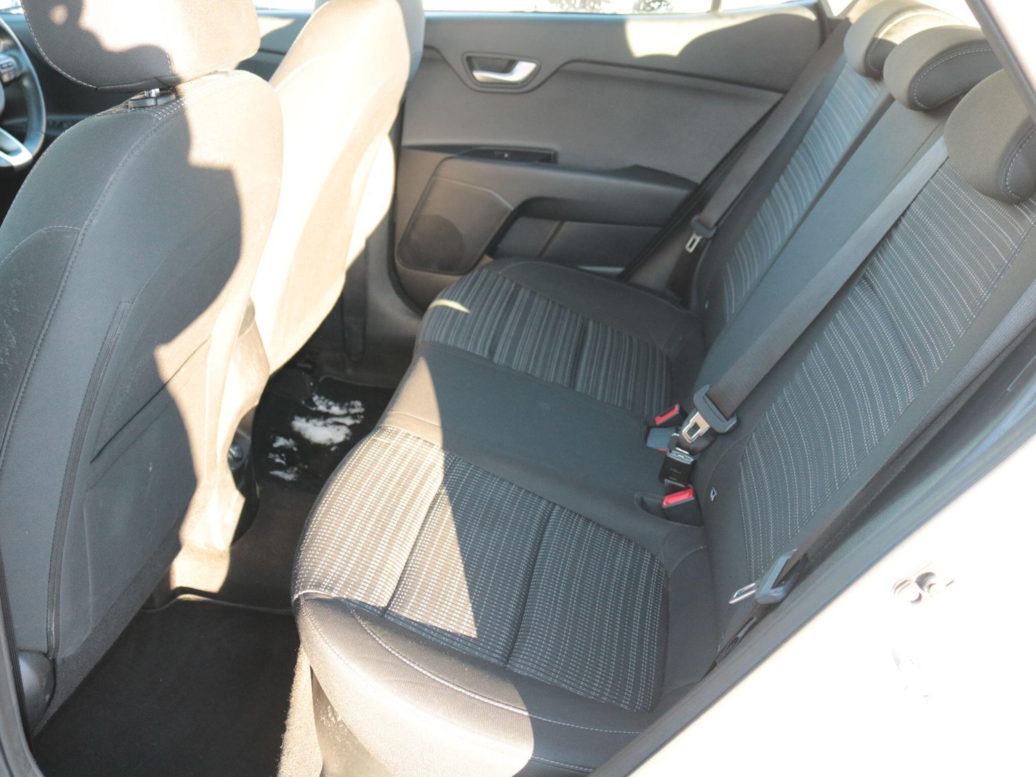 Used Kia Stonic 2023 for sale - 77190699: Photo 23
