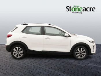 Used Kia Stonic 2023 for sale - 77190699: Photo