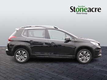 Used Peugeot 2008 2018 for sale - 78854432: Photo