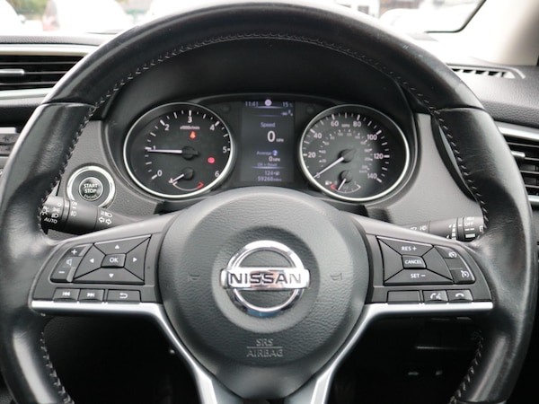 Used Nissan Qashqai 2018 for sale - 76179611: Photo 17