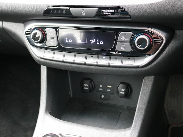 Used Hyundai i30 2018 for sale - 76239366: Photo 21