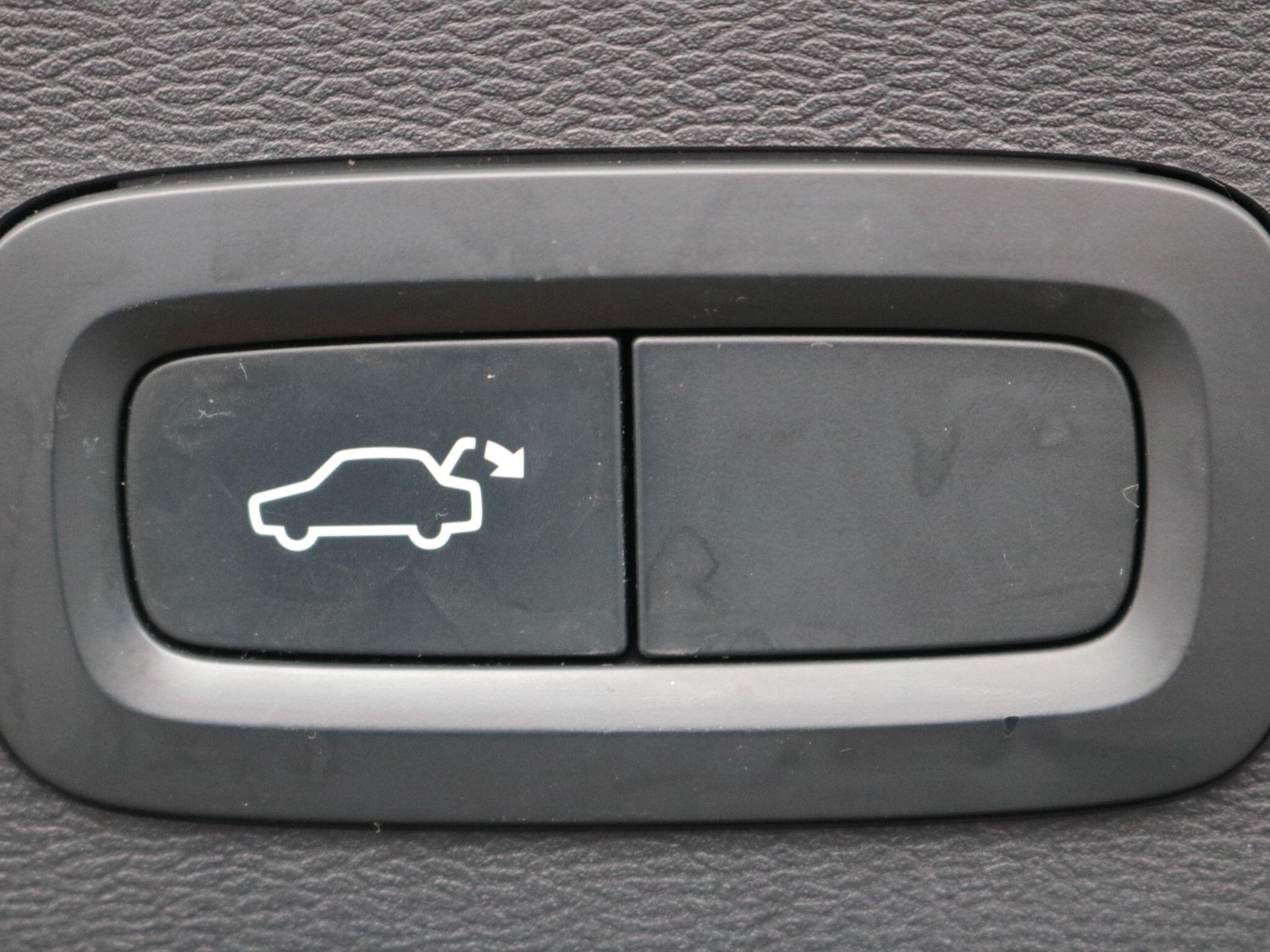 Used Volvo XC40 2019 for sale - 76432268: Photo 14