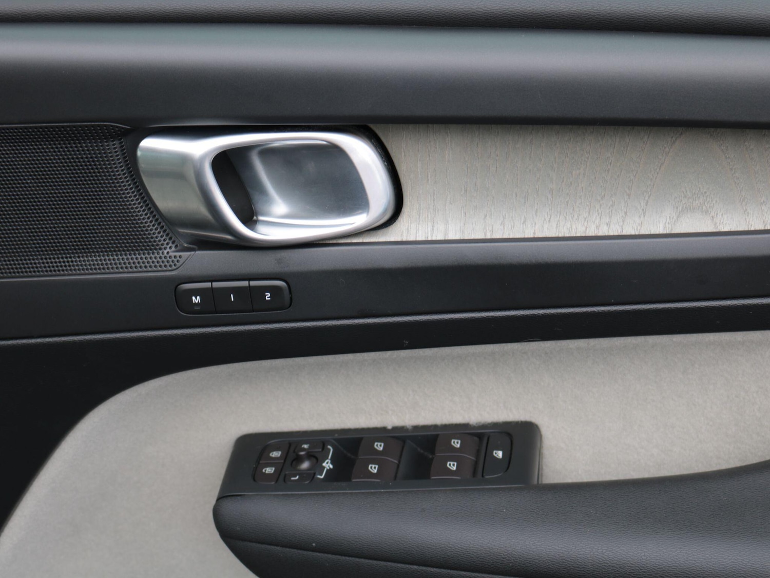 Used Volvo XC40 2019 for sale - 76432268: Photo 31