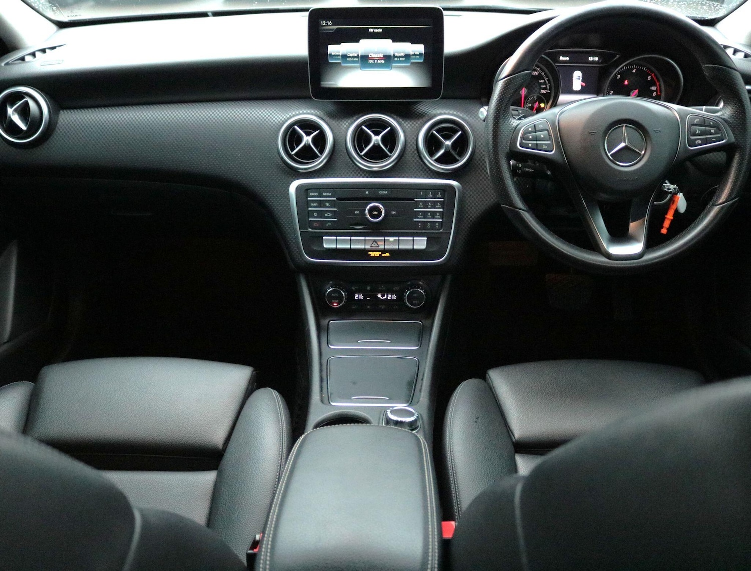 Used Mercedes-Benz A-Class 2017 for sale - 77564820: Photo 14