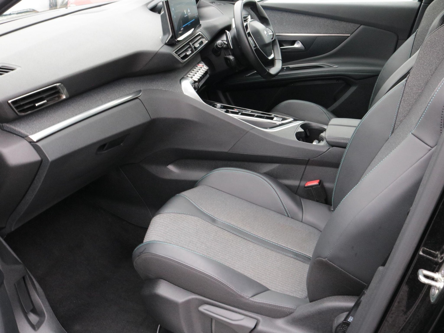 Used Peugeot 3008 2023 for sale - 76990094: Photo 15