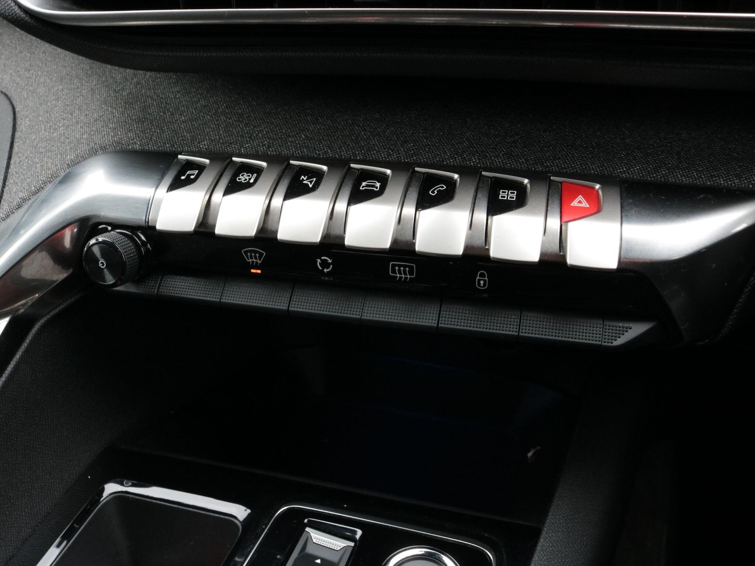 Used Peugeot 3008 2023 for sale - 76990094: Photo 22