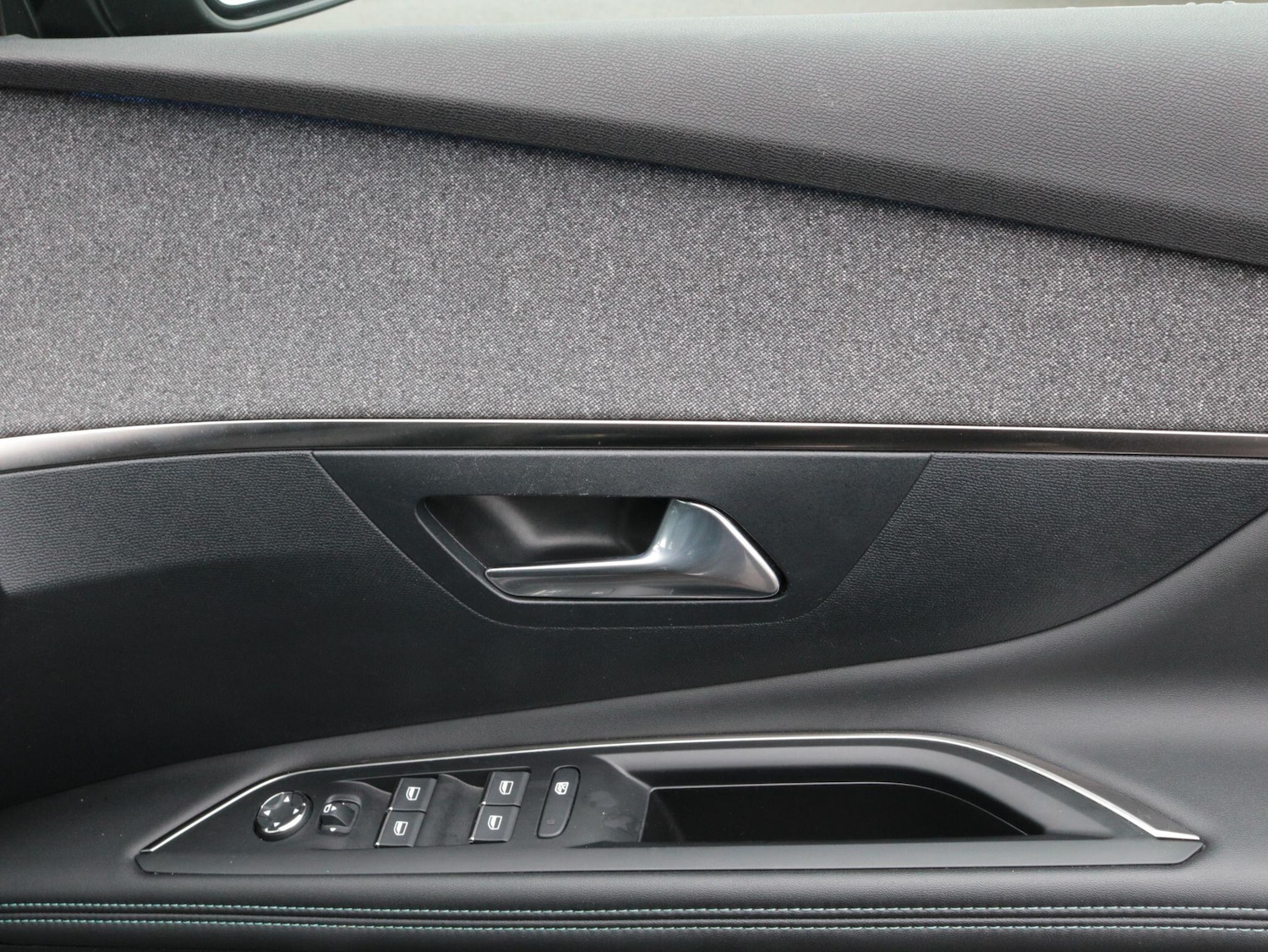 Used Peugeot 3008 2023 for sale - 76990094: Photo 29