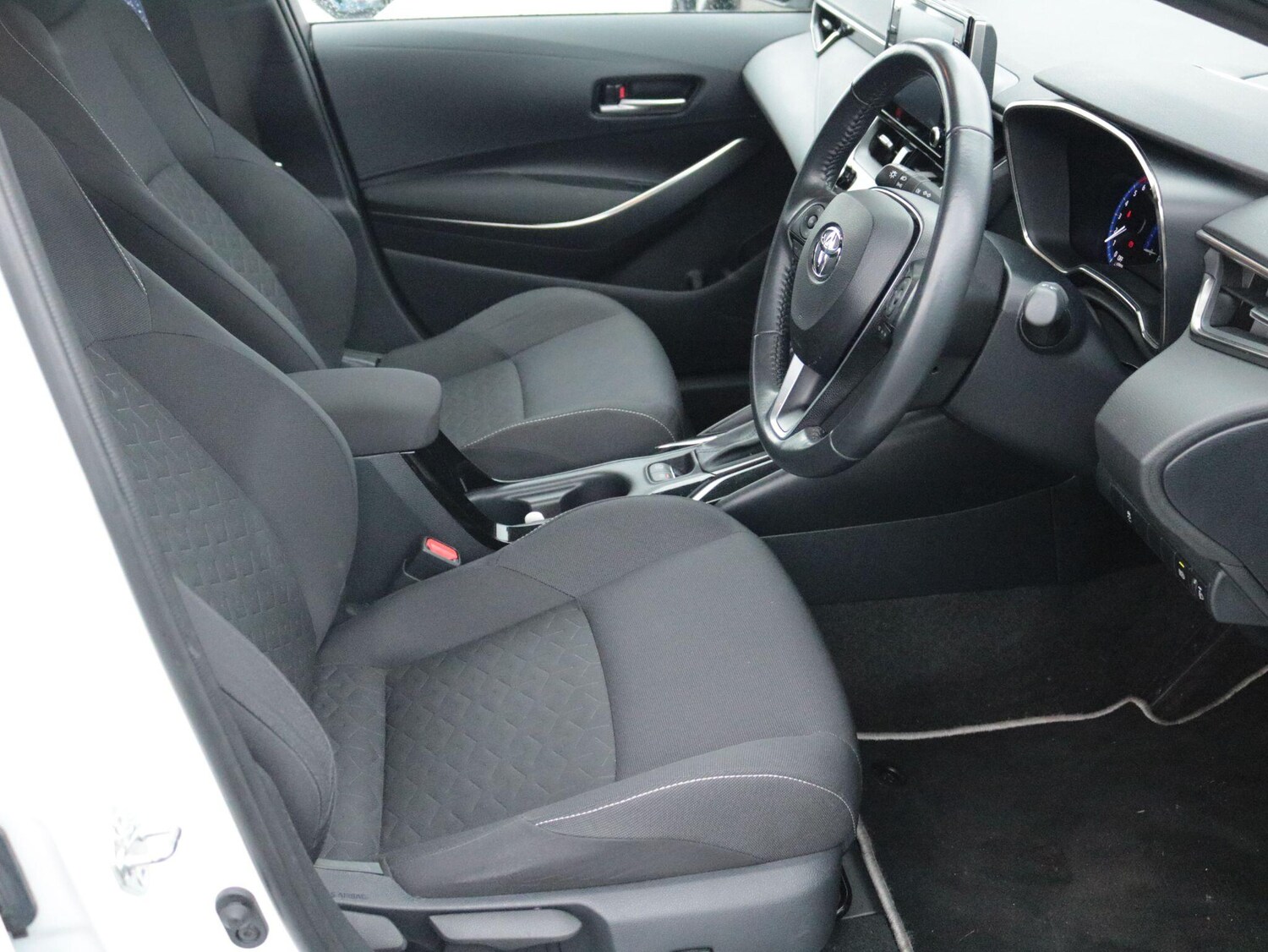 Used Toyota Corolla for sale - 77469007: Photo 13