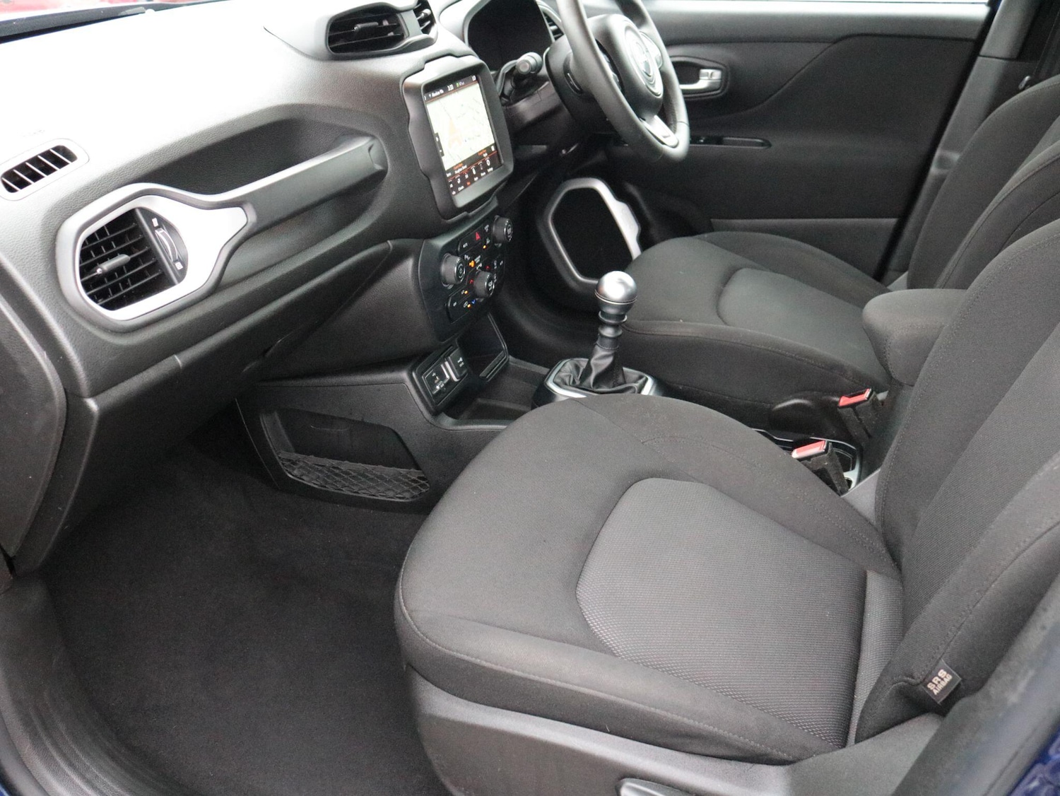 Used Jeep Renegade 2019 for sale - 76327085: Photo 16