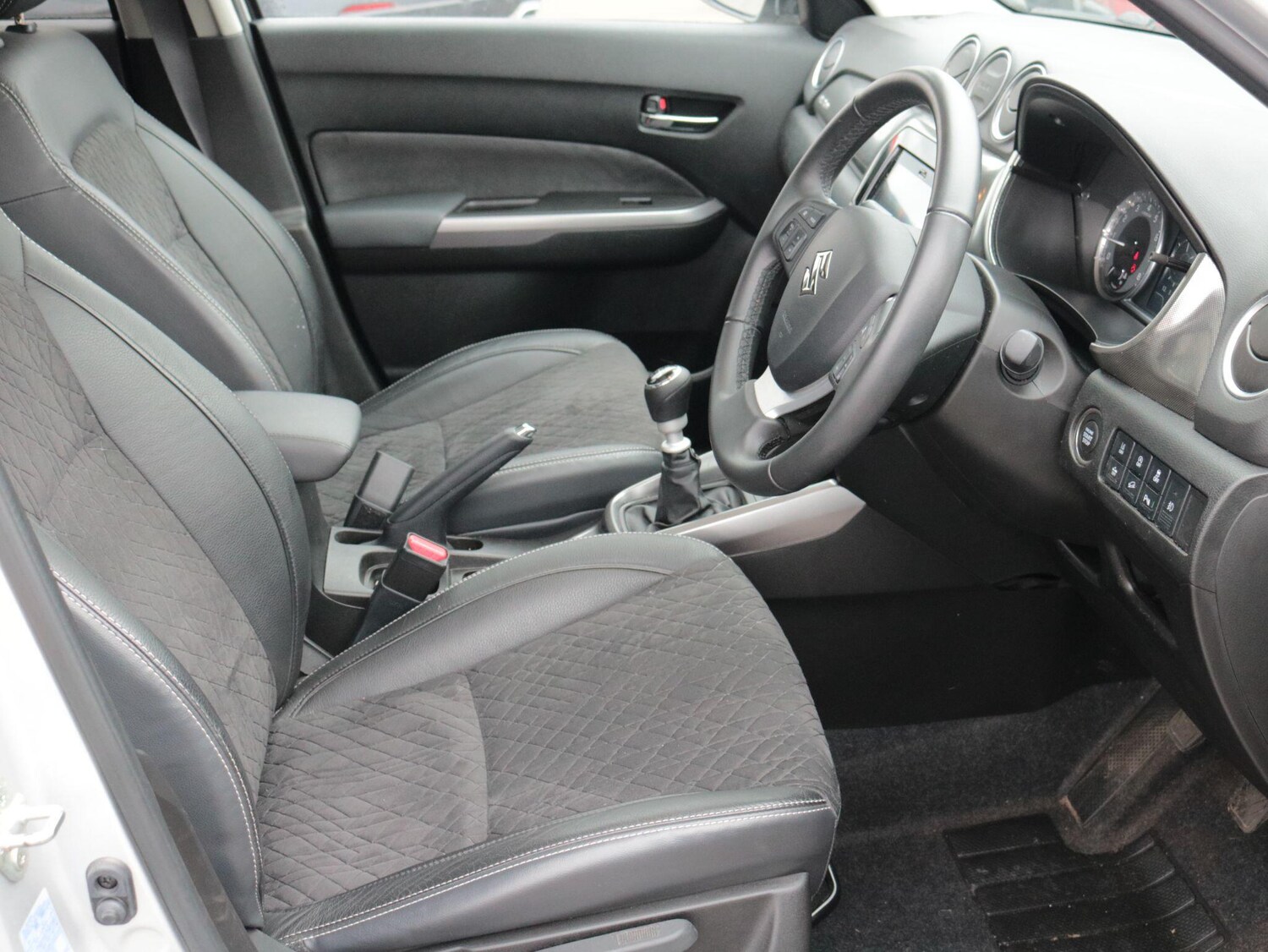 Used Suzuki Vitara for sale - 77883370: Photo 13