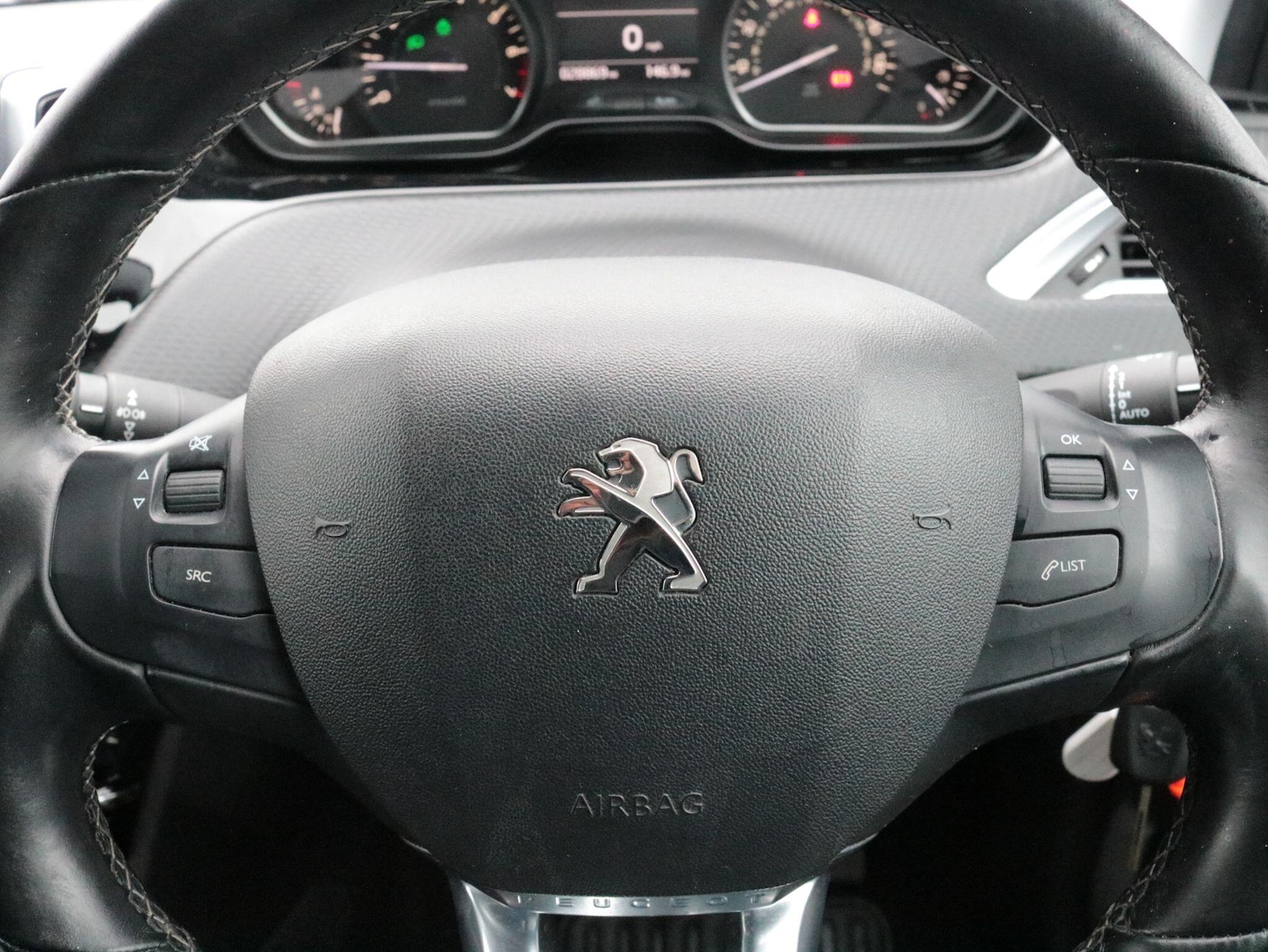 Used Peugeot 208 2019 for sale - 76786676: Photo 17