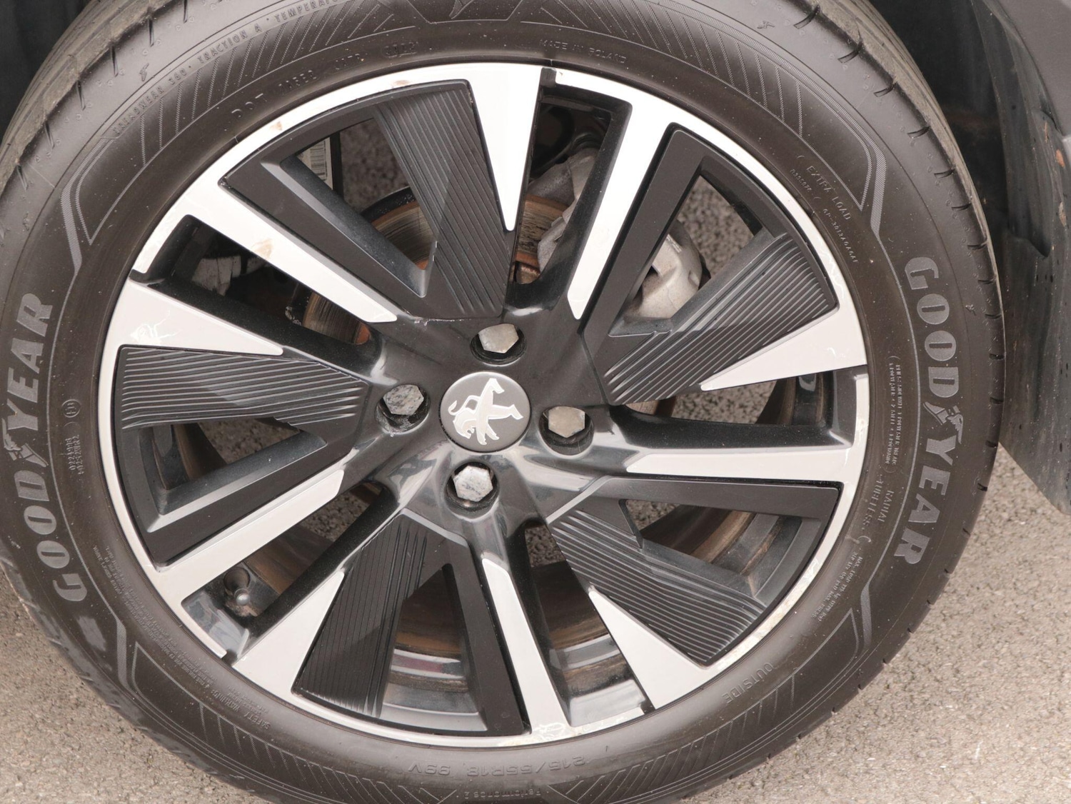 Used Peugeot 2008 2020 for sale - 77993972: Photo 11