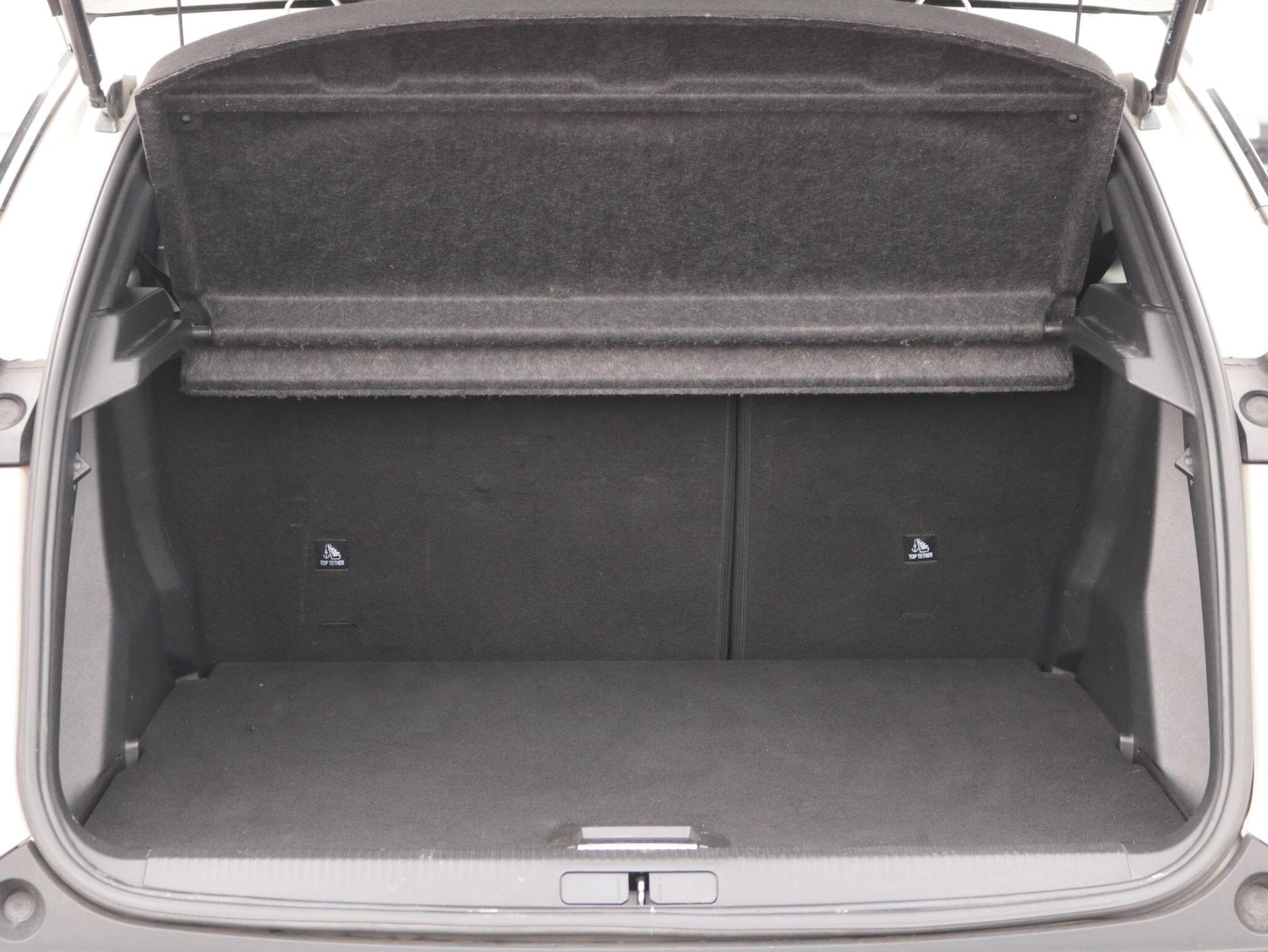 Used Peugeot 2008 2020 for sale - 77993972: Photo 12