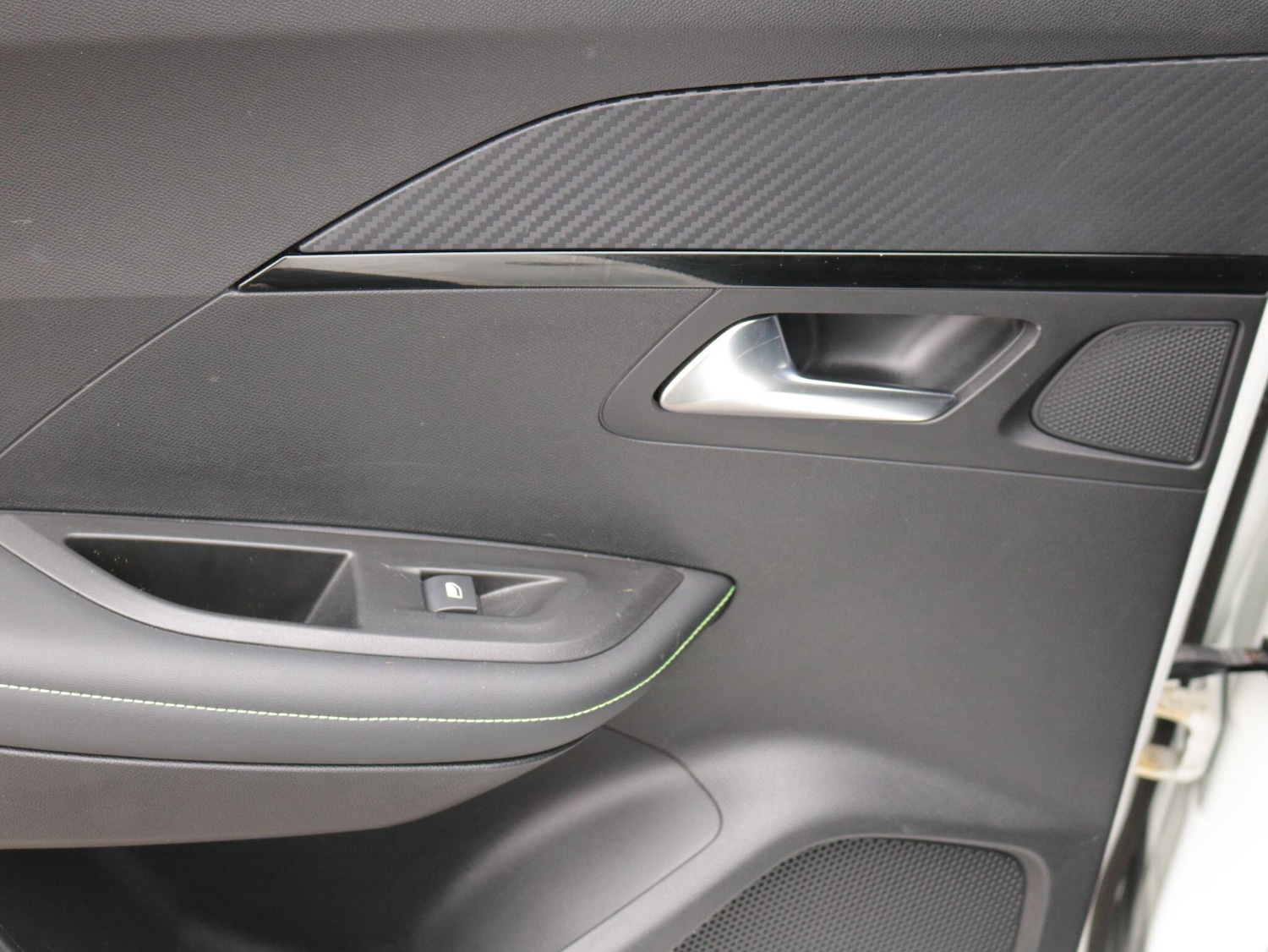 Used Peugeot 2008 2020 for sale - 77993972: Photo 29