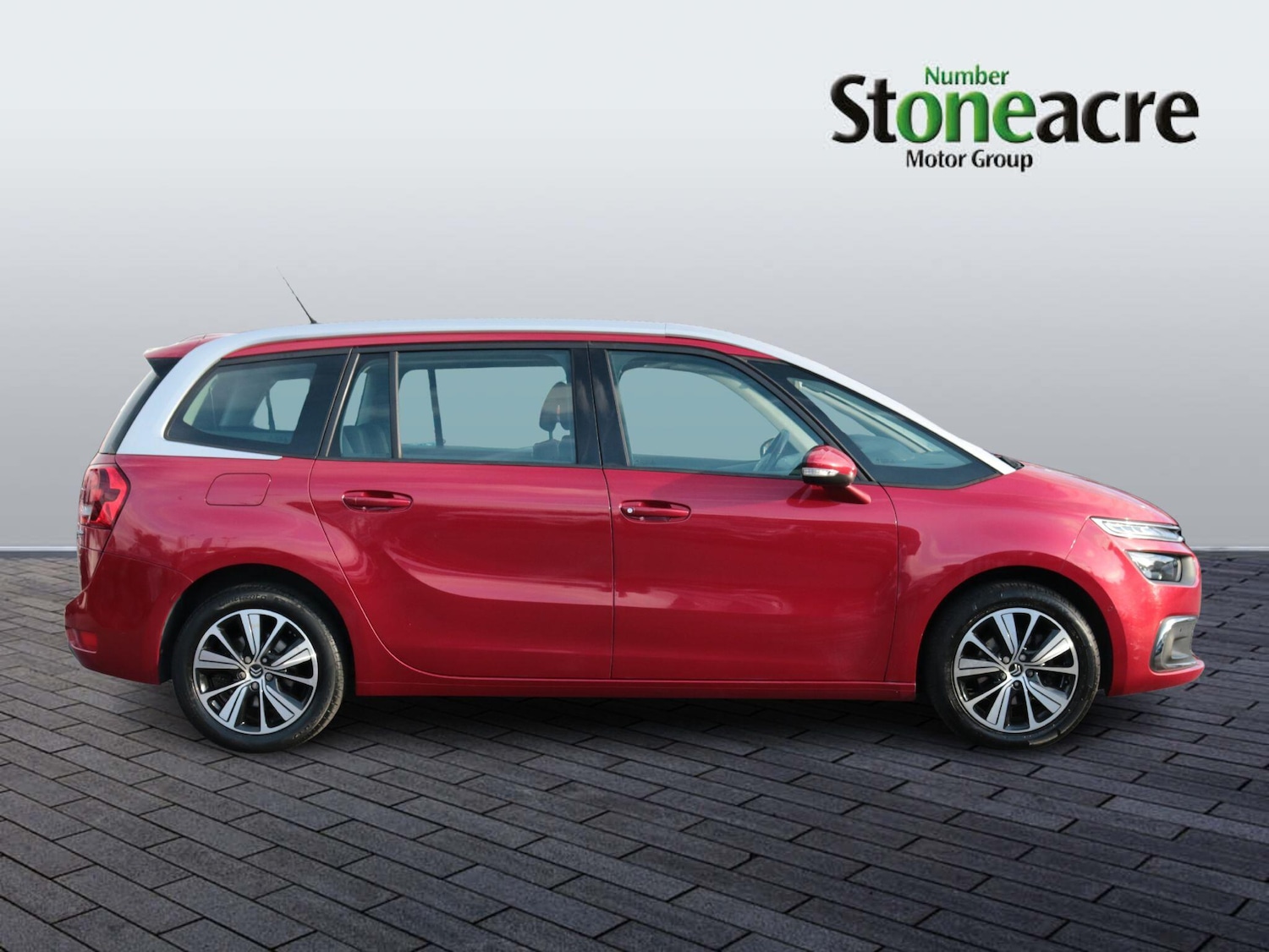 Used Citroen C4 Grand Picasso 2016 for sale - 76152057: Photo 2