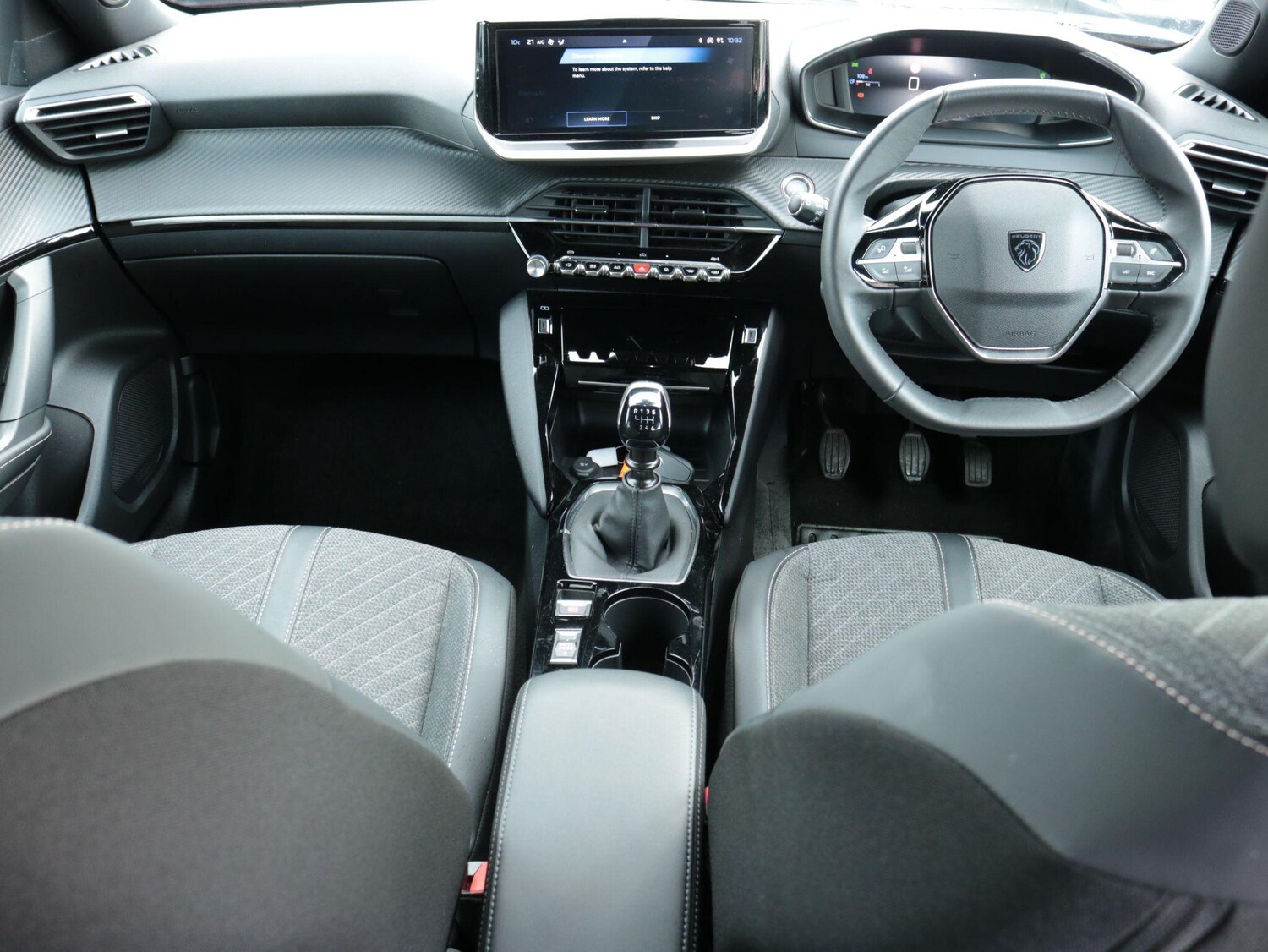 Used Peugeot 2008 2024 for sale - 77723401: Photo 14