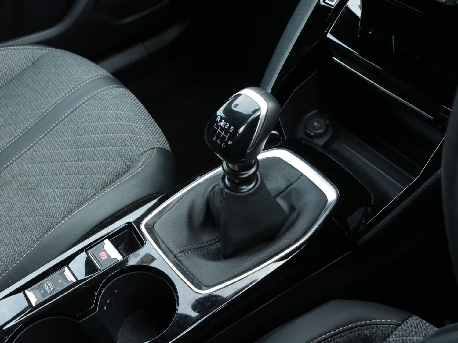 Used Peugeot 2008 2024 for sale - 77723401: Photo 22