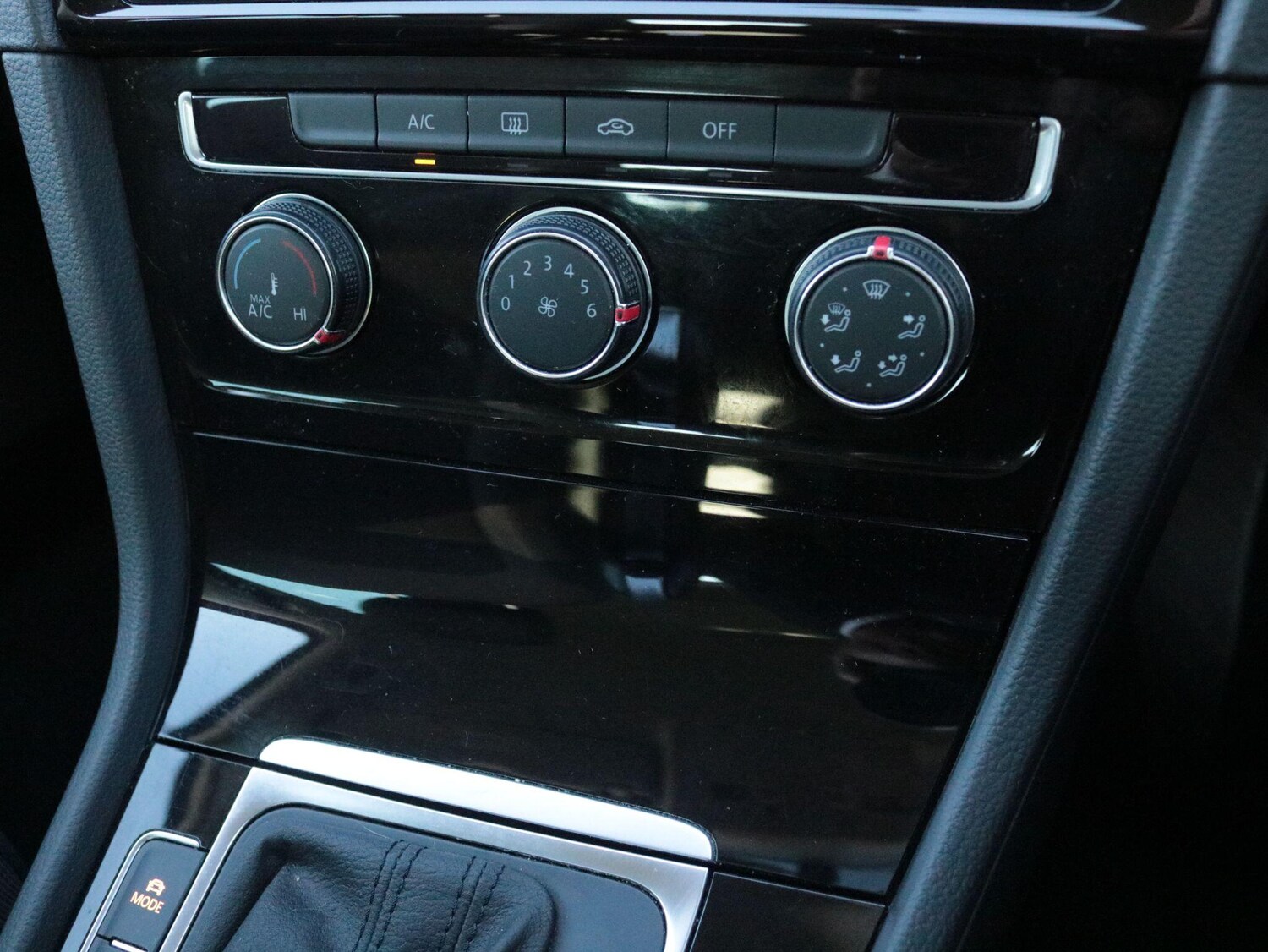 Used Volkswagen Golf 2019 for sale - 76238583: Photo 20
