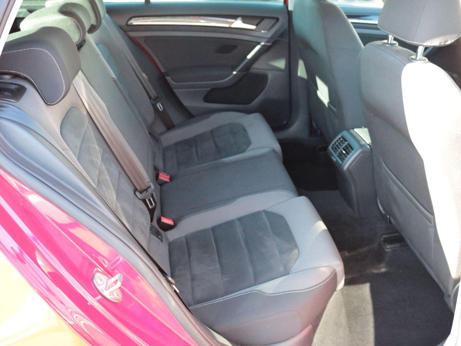 Used Volkswagen Golf 2019 for sale - 76238583: Photo 23