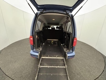 Used Volkswagen Caddy Maxi Life 2018 for sale - 75883916: Photo