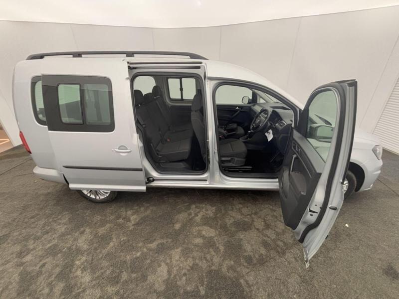 Used Volkswagen Caddy Maxi Life 2019 for sale - 76887231: Photo 5