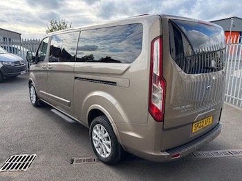 Used Ford Tourneo Custom 2022 for sale - 75916072: Photo