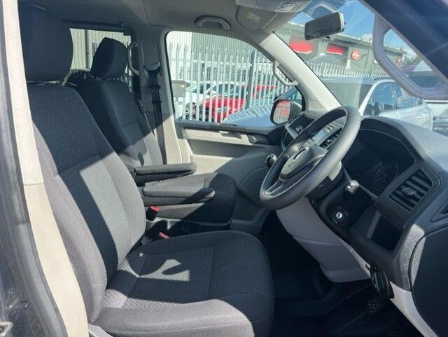 Used Volkswagen Transporter Shuttle 2019 for sale - 76700653: Photo 3