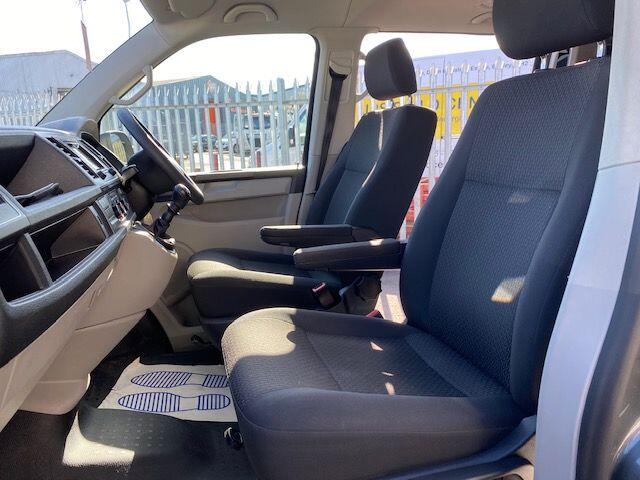 Used Volkswagen Transporter Shuttle 2019 for sale - 76700653: Photo 5