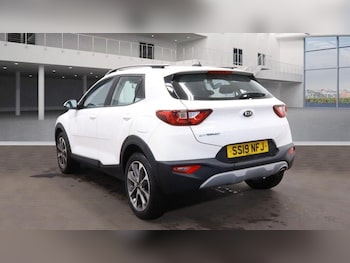 Used Kia Stonic 2019 for sale - 76485470: Photo