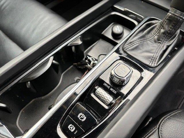 Used Volvo XC60 2018 for sale - 77203565: Photo 12